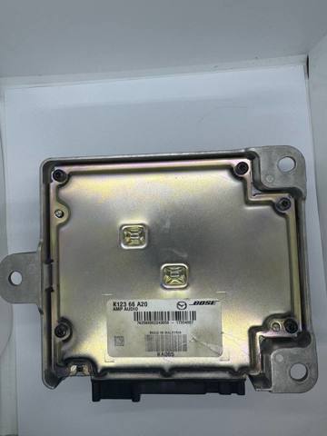 Підсилювач звуку аудіосистеми K12366A20 MAZDA