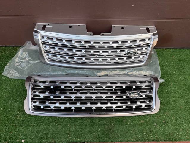 Решітка радіатора LR055881 LAND ROVER