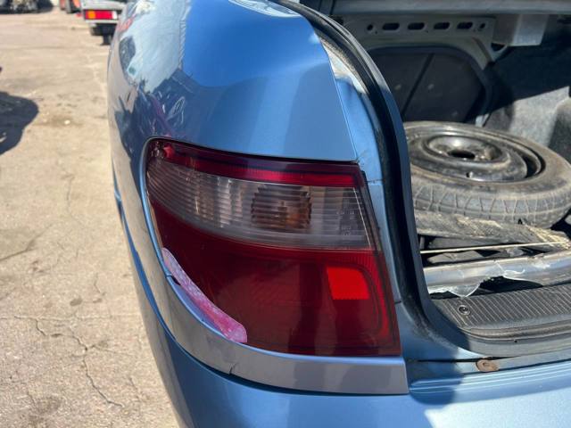 Фара передня права 26010BN011 NISSAN