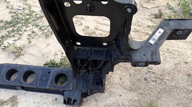 Каркас і панелі передка 64101CG000 HYUNDAI