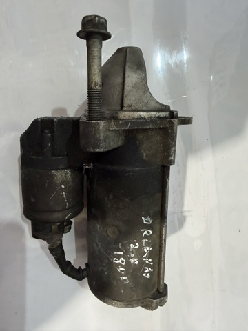 Стартер 25183761 GM