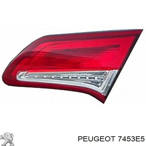 Стоп задній 7453E5 PEUGEOT