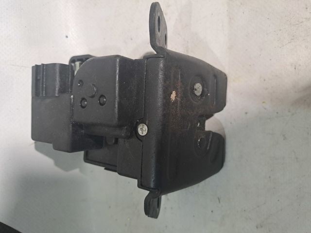 Замок кришки багажника 812303W000 HYUNDAI