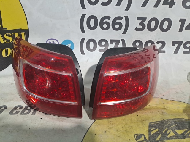 Задній лівий зовнішній ліхтар 924013W000 HYUNDAI