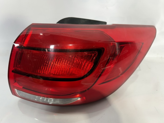 Ліхтар задній правий, зовнішній 924023W510 HYUNDAI