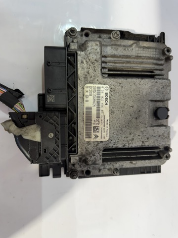 Блок електронного управління 9806460480 PEUGEOT