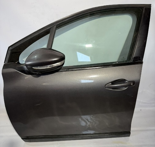 Водійські двері 9807820480 PEUGEOT