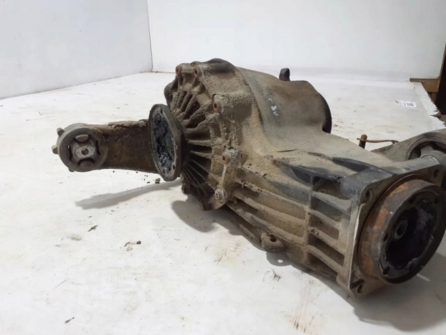 Диференціал задній 01R500043E VAG