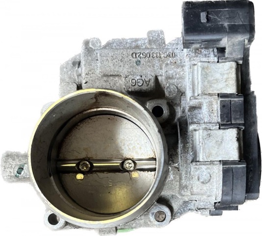 Дросільна заслінка в зборі 03C133062D VAG