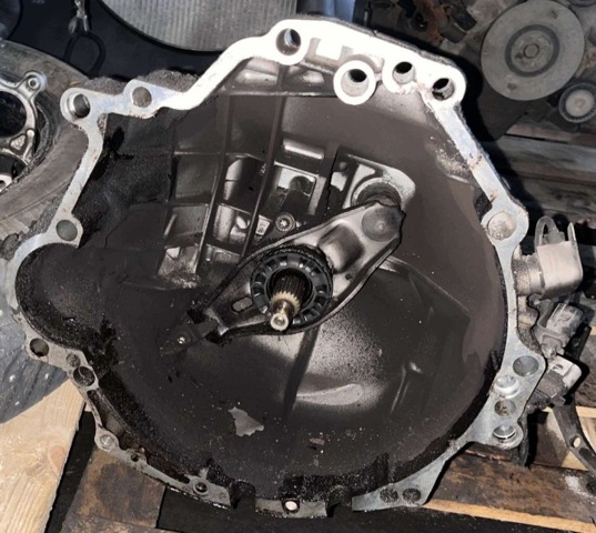 Коробка швидкостей механіка 0A2300040L VAG