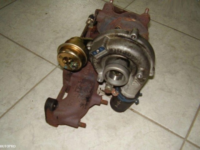 Турбонаддув 1002829 FORD