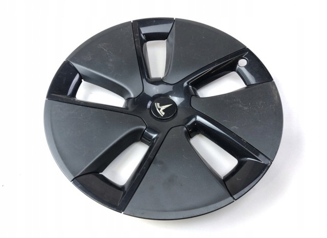 Ковпаки на диски 104427100A TESLA