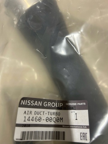 Шланг/патрубок інтеркуллера 1446000Q0M NISSAN