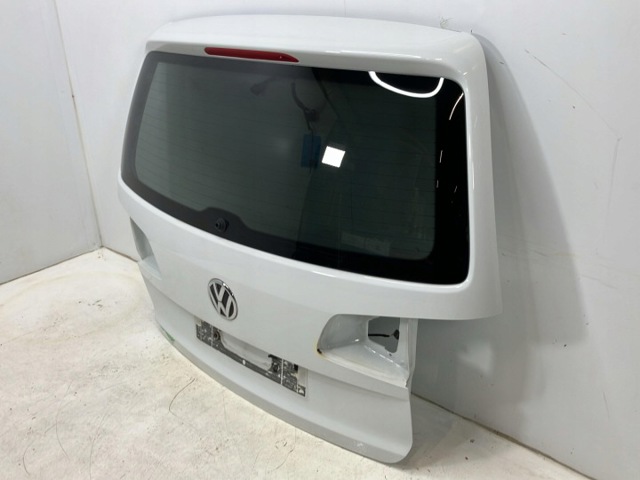 Треті двері Volkswagen Touran II