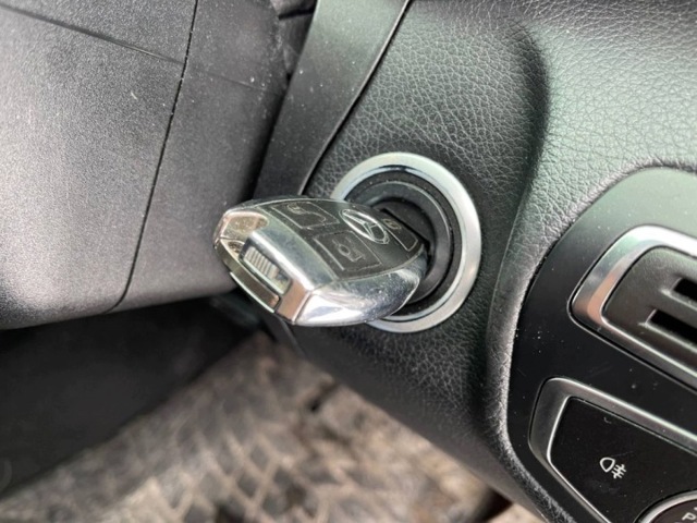Перемикачі 2059008010 MERCEDES