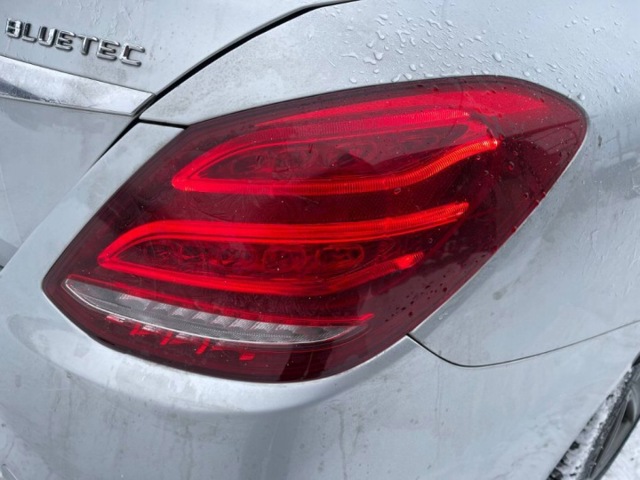 Задні ліхтарі 2059061457 MERCEDES