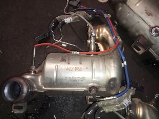Перетворювач відпрацьованих газів 208A08881R RENAULT