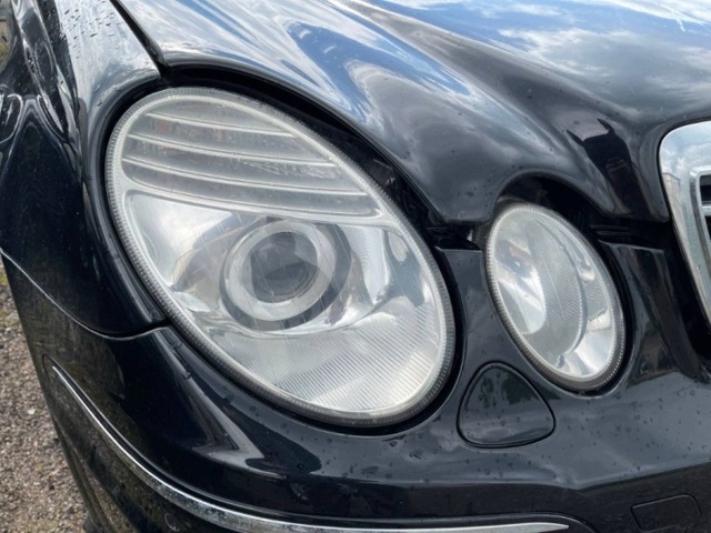 Права блок фара 2118204861 MERCEDES