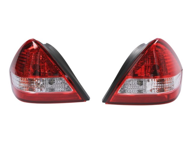 Ліхтар задній правий 26550ED925 NISSAN