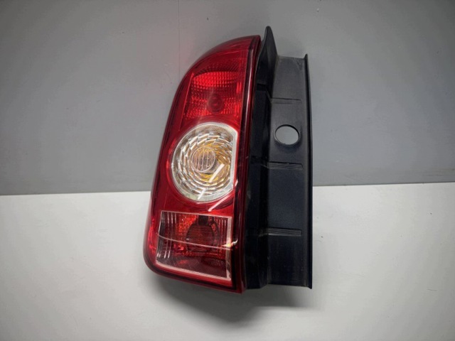 Задня ліва фара 265551679R RENAULT