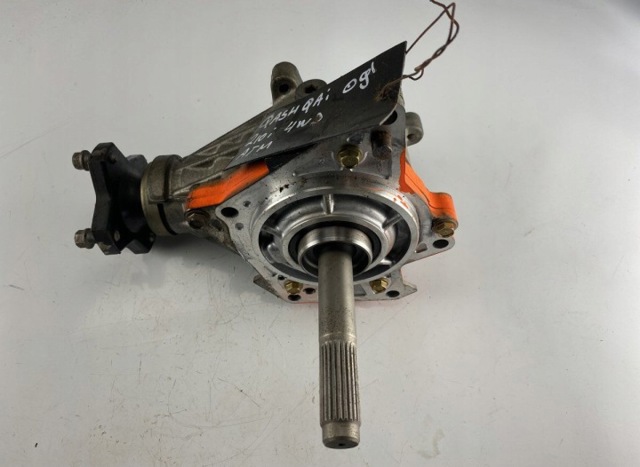 Роздавальна коробка 33100EN10A NISSAN