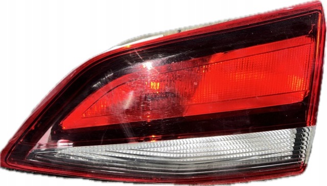 Ліхтар задній внутрішній правий 39077379 OPEL