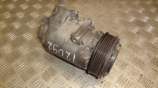 Компресор кліматичної установки 401351739 OPEL