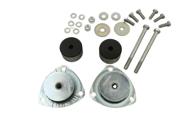 Цапфа поворотного кулака 42470852 IVECO