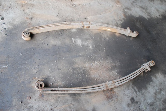 Задня Ресора 500377692 IVECO
