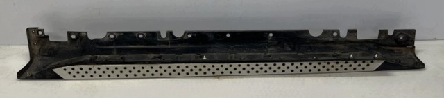 Поріг зовнішній правий 51777184420 BMW
