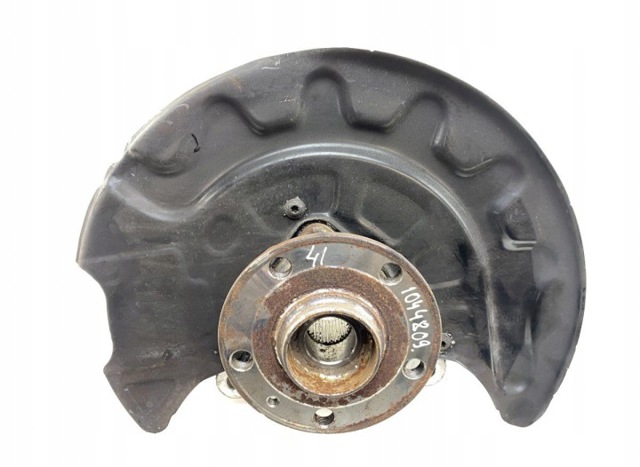 Цапфа поворотна права 5Q0407254B VAG