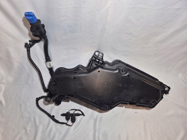 Бак AD BLUE 5WA131877R VAG