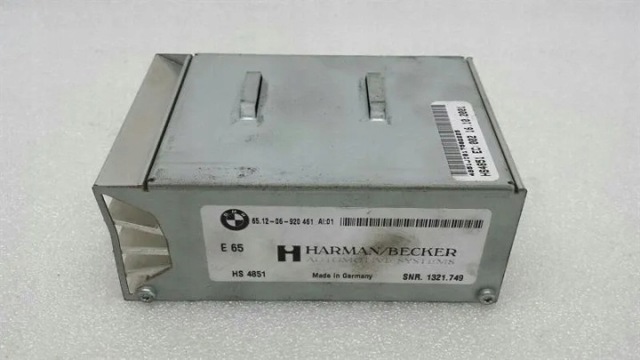 Підсилювач звуку аудіосистеми 651206920461 BMW