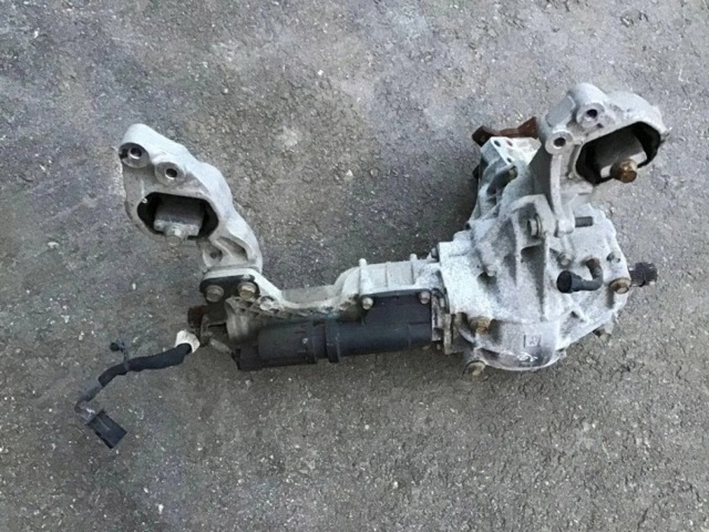 Міст ведучий передній в зборі 68349705AC CHRYSLER