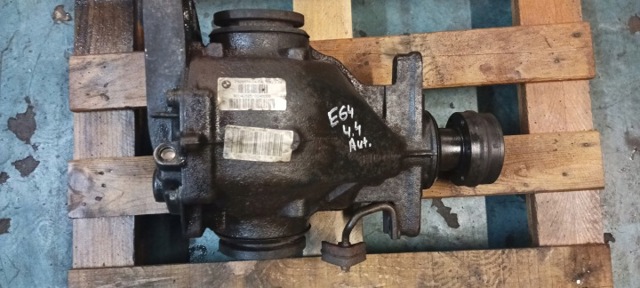 7526376 BMW