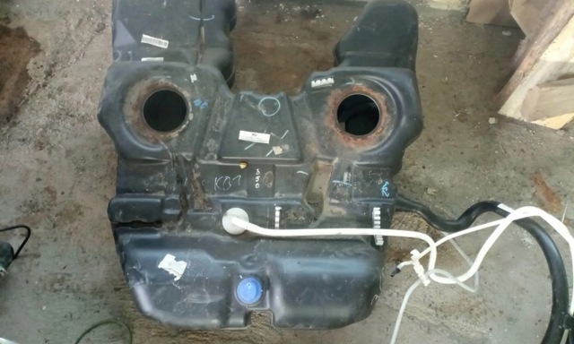 Бак паливний додатковий 7L0201085A VAG