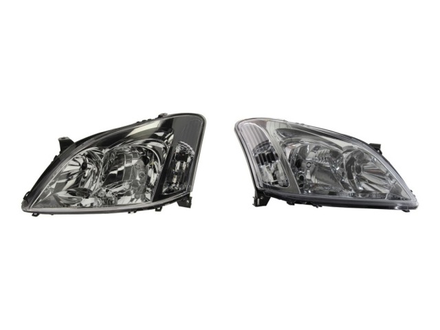 Фара передня права 8113002150 TOYOTA
