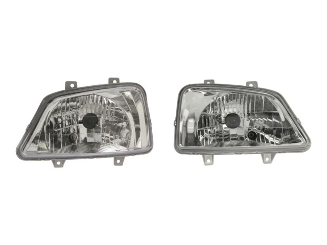 Фара правая 8113087409000 DAIHATSU