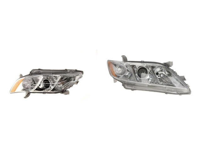 Блок фара ліва 8117033610 TOYOTA