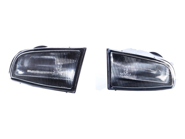 Туманка права 8121105040 TOYOTA