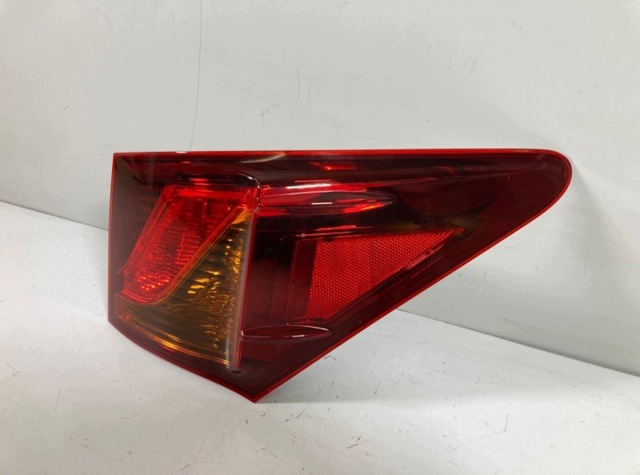 Фара задня права внутрішня 8155130C80 TOYOTA