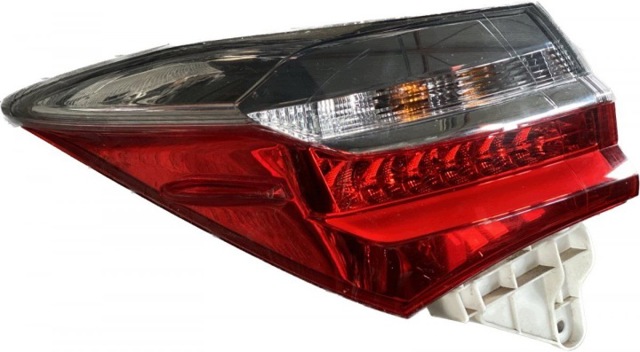 Ліхтар задній лівий, зовнішній 8156002A80 TOYOTA