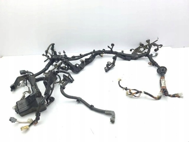 Електропроводка моторного віддсіка 8212105890 TOYOTA