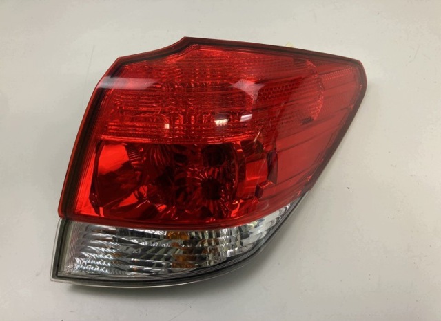 Задній правий стоп 84912AJ090 SUBARU