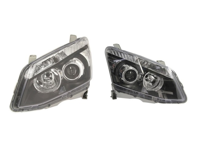 Фара правая 8981253846 ISUZU