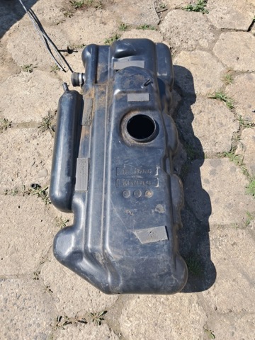 Бак паливний 9014710198 MERCEDES