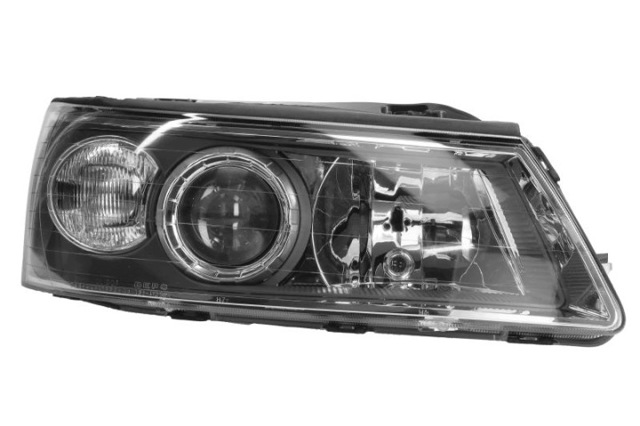 Фара основна права 921023K020 HYUNDAI