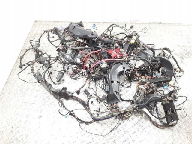 Корпус запобіжників 9240490 BMW