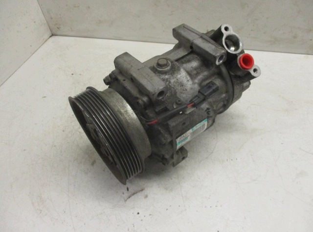 Компресор кліматичної установки 926009865R NISSAN