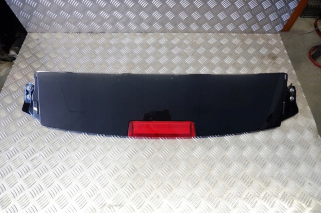 Спойлер даху 960325SK0A NISSAN